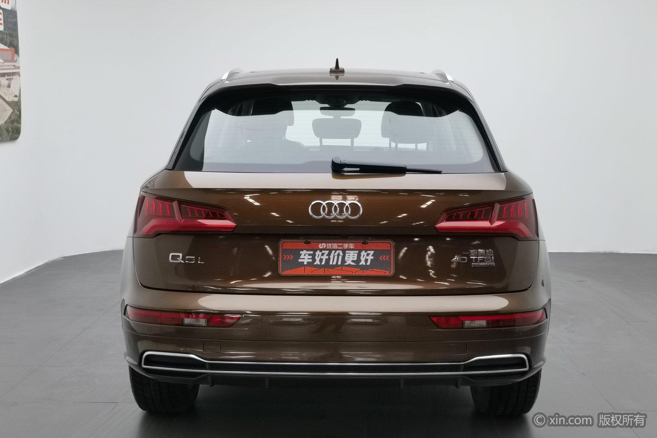 Audi Q5L 2018 40 TFSI Fashion V