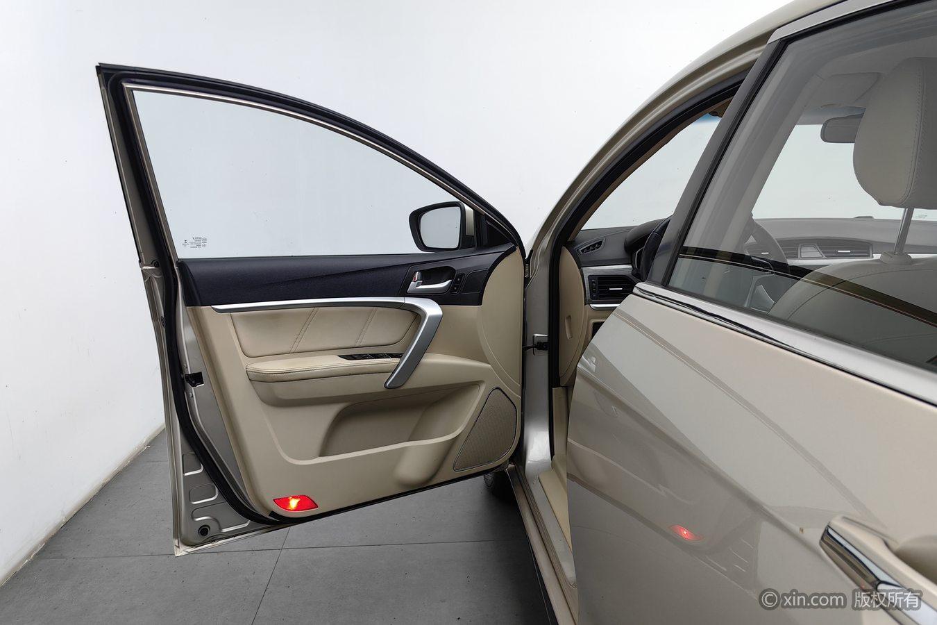 Geely Emgrand — фотографии объявления, Фото 12