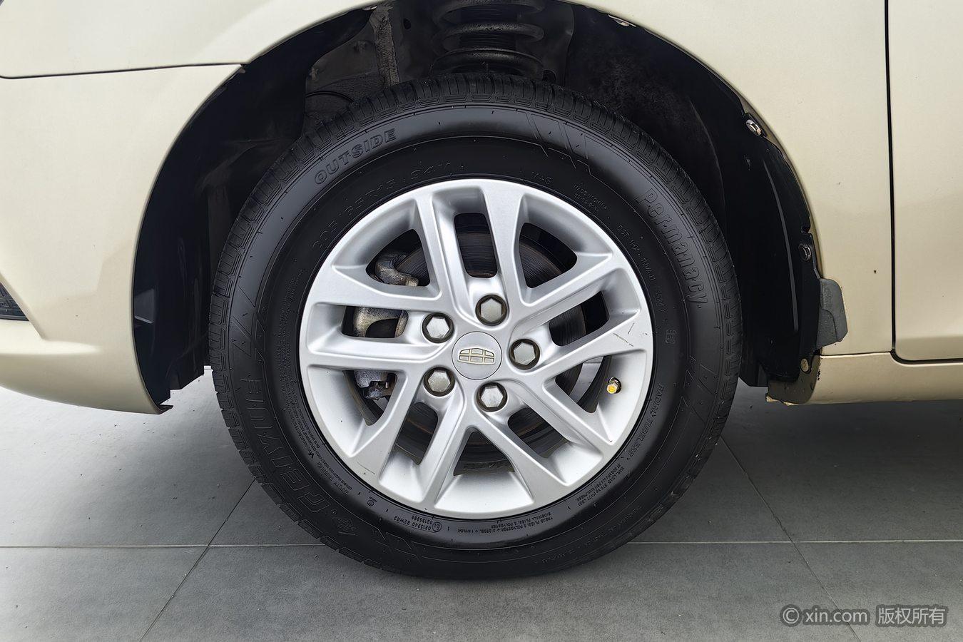 Geely Emgrand — фотографии объявления, Фото 7
