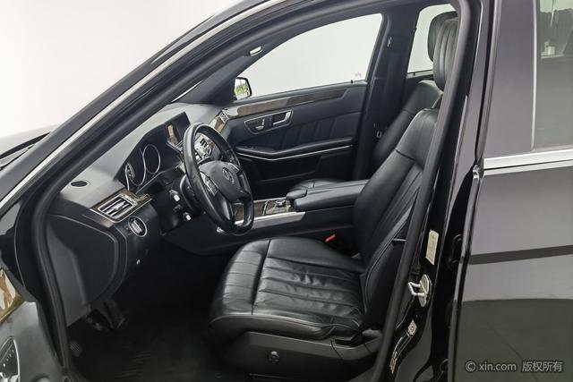Mercedes-Benz E-Class 2015 E 260 L Luxury — фото 16