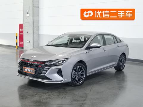 Dongfeng Aeolus Yixuan MAX