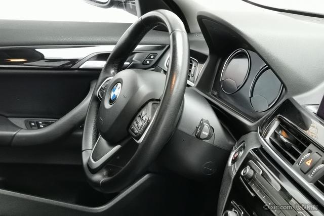BMW X2 2019 s Drive 20i M VI — фото 11