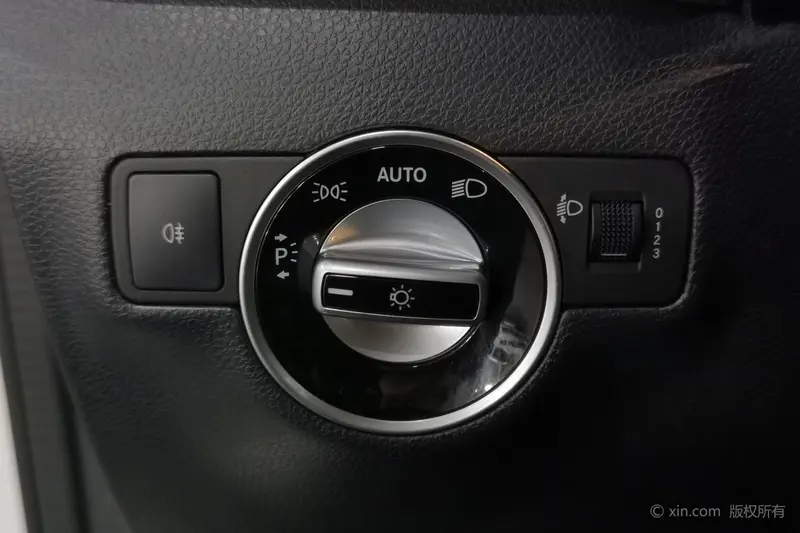 Mercedes-Benz B 200 — фото 11