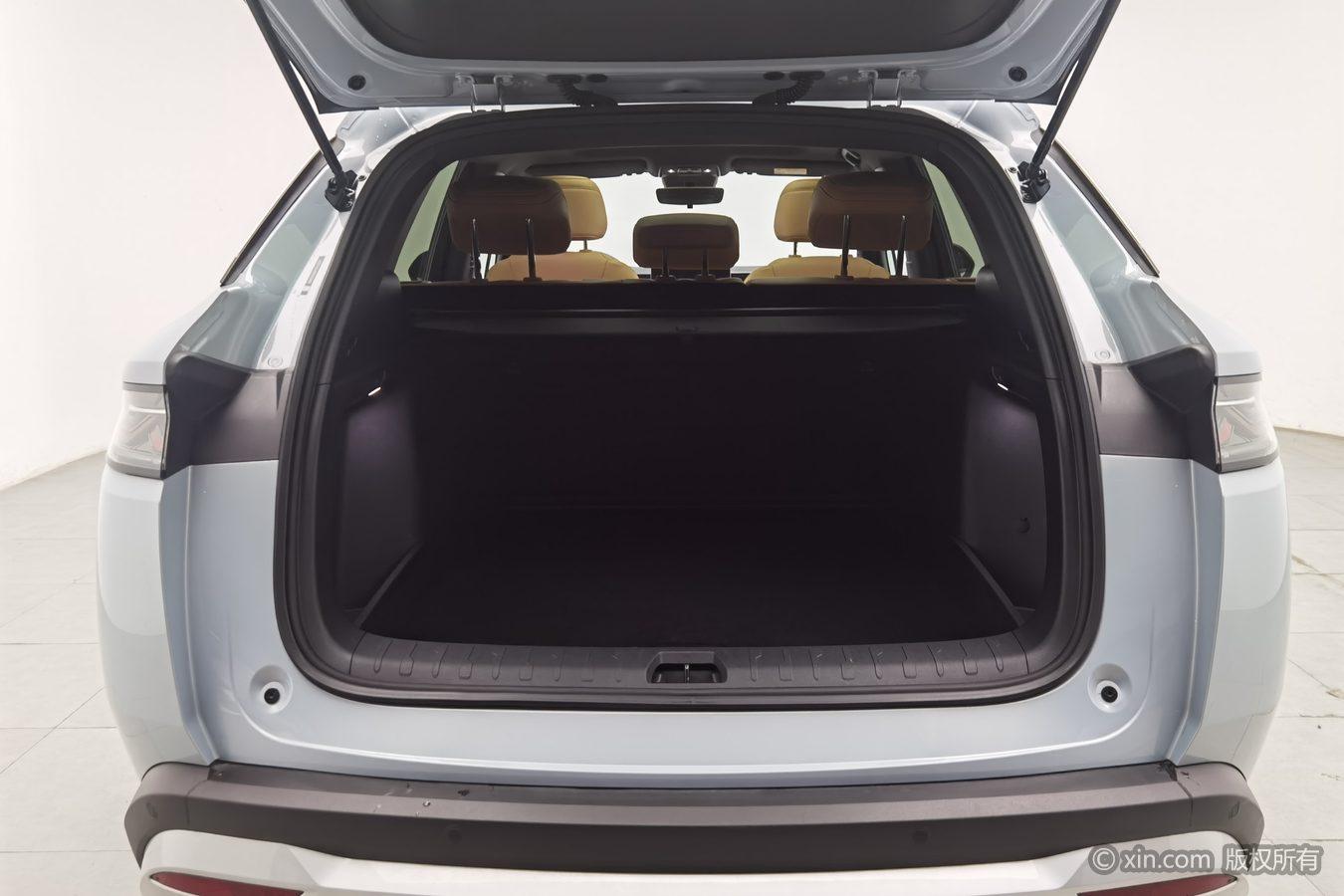 BYD Song L DM 2024 DM-i 112KM Leading