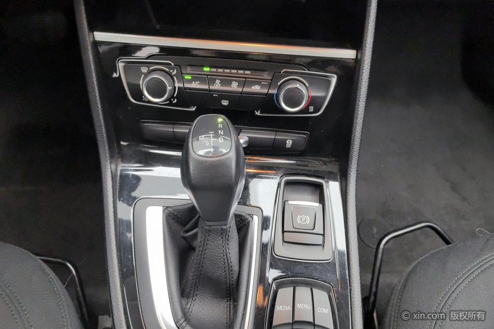 BMW 2 Series Active Tourer, фото 14