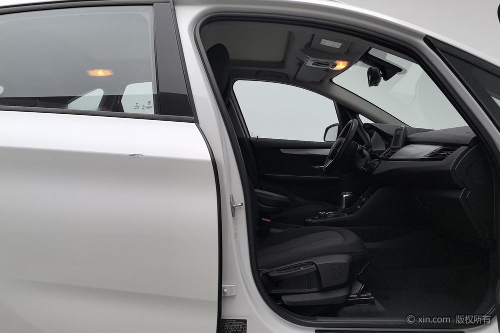 BMW 2 Series Active Tourer, фото 23
