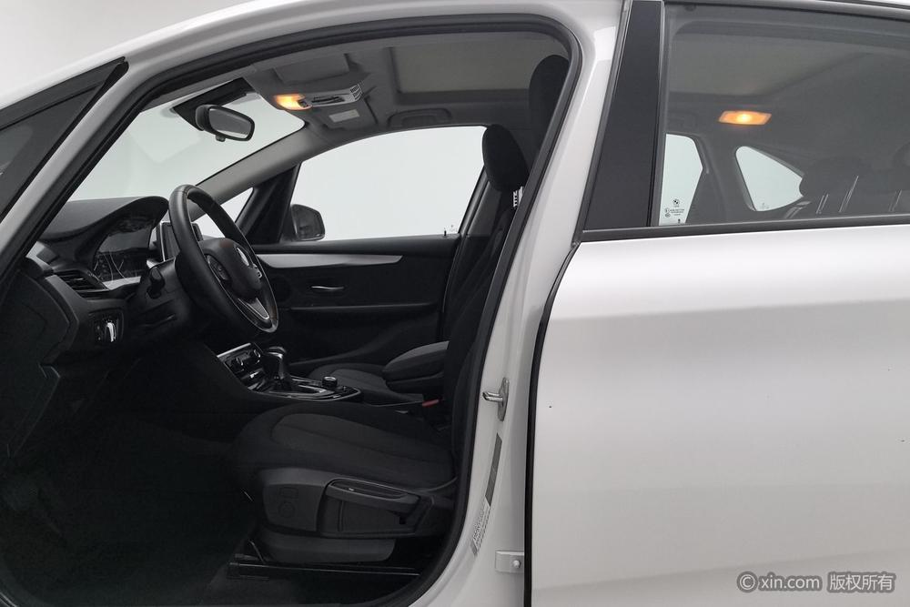 BMW 2 Series Active Tourer, фото 16