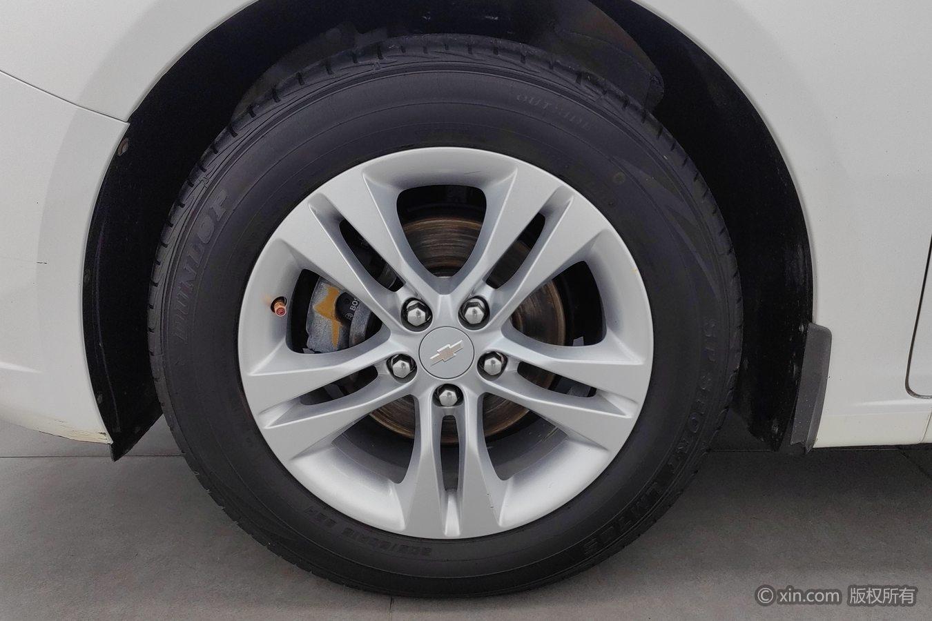 Chevrolet Cruze 2015 1.5L SE MT