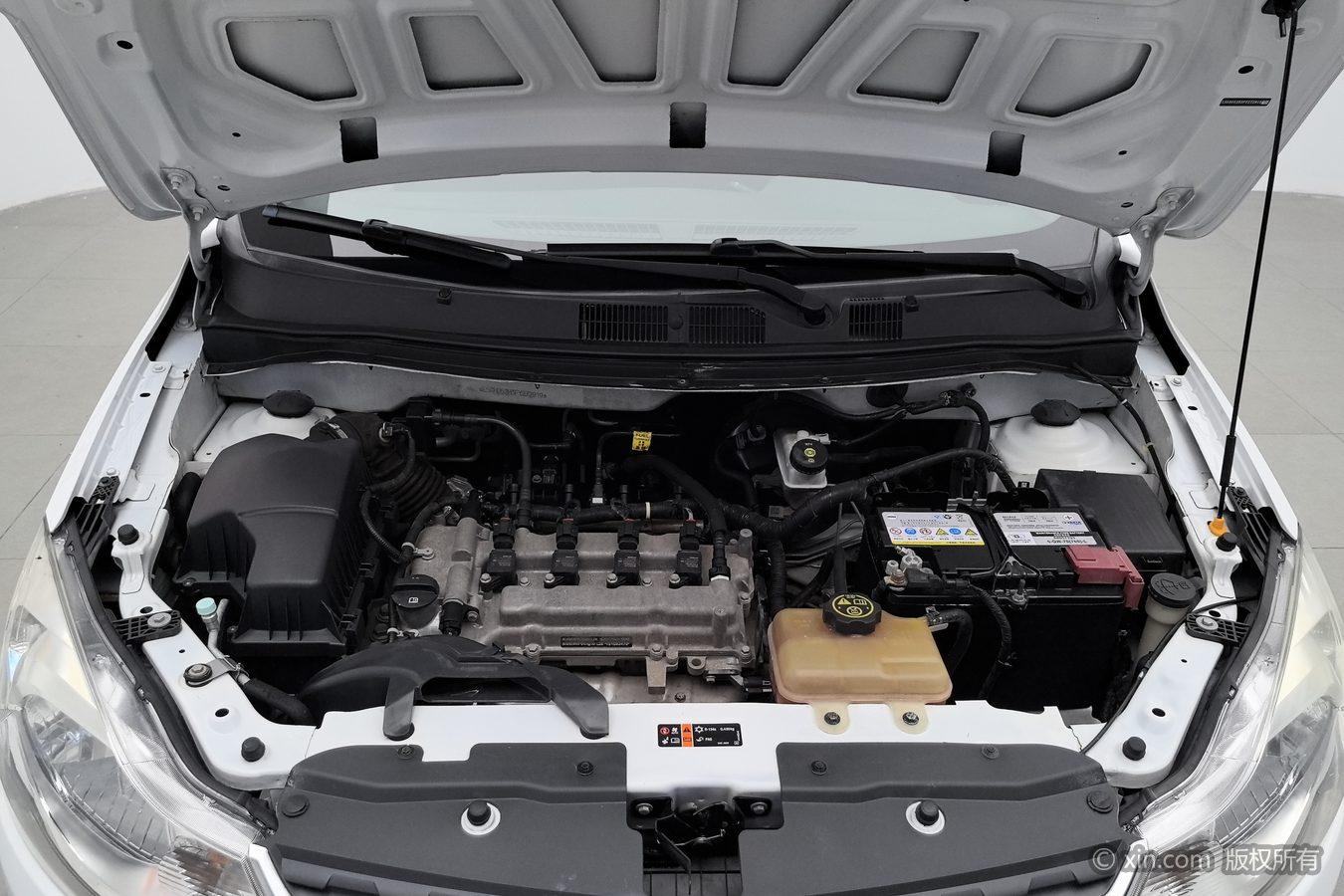 Chevrolet Sail 2015 3 1.5L MT