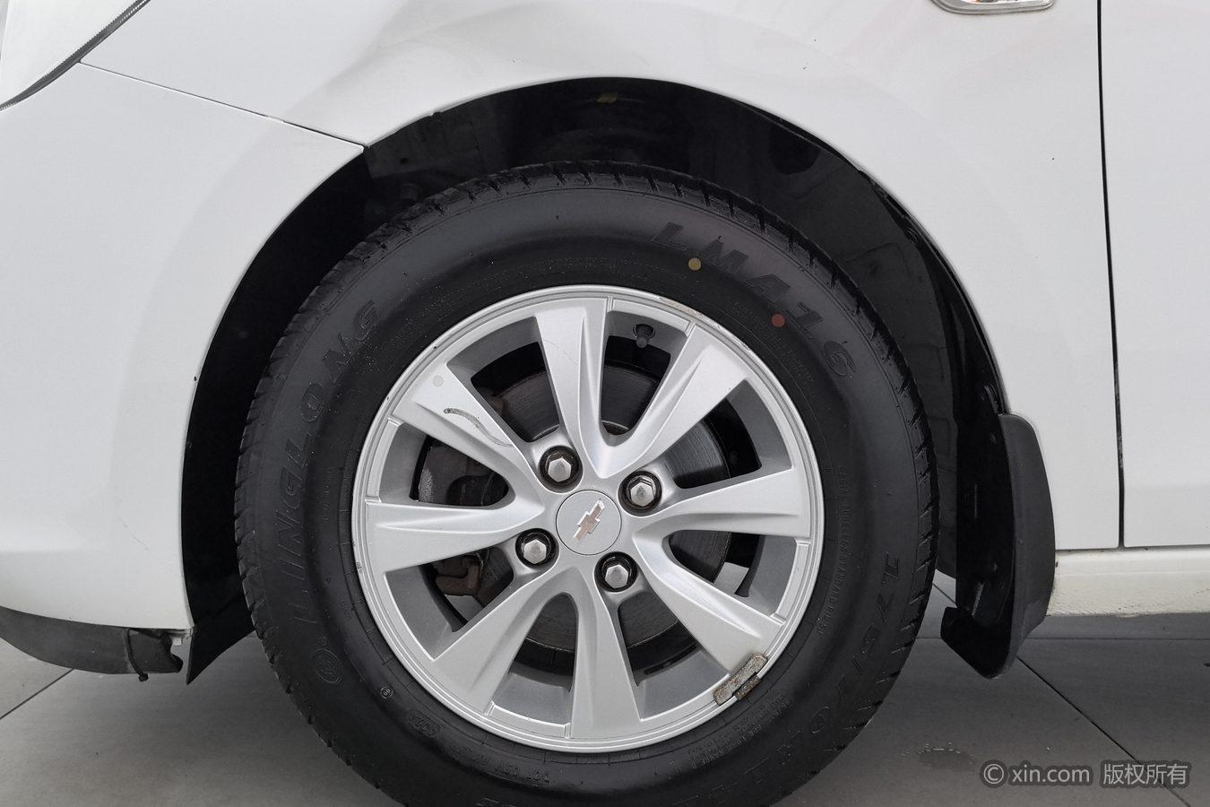 Chevrolet Sail 2015 3 1.5L MT