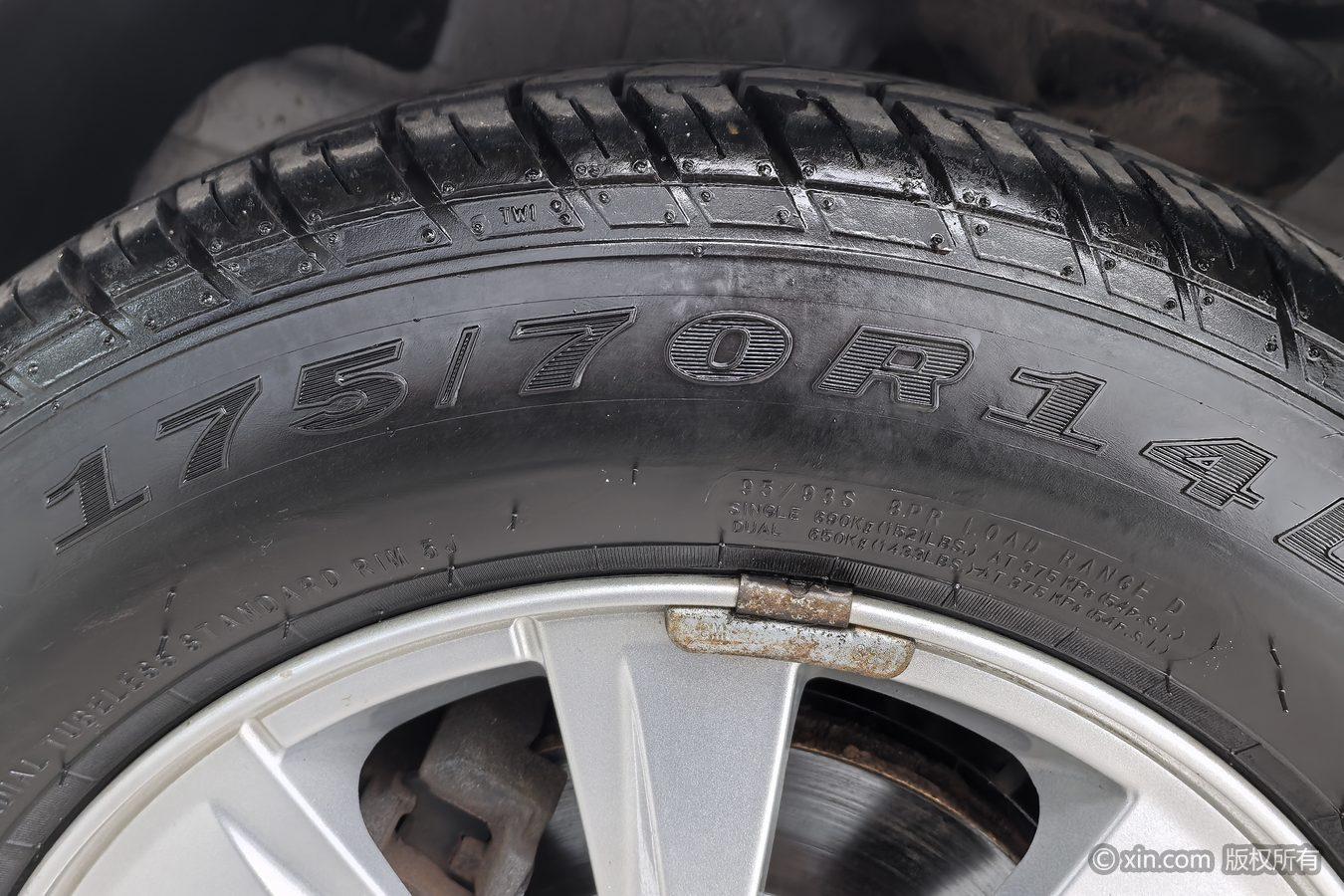 Chevrolet Sail 2015 3 1.5L MT