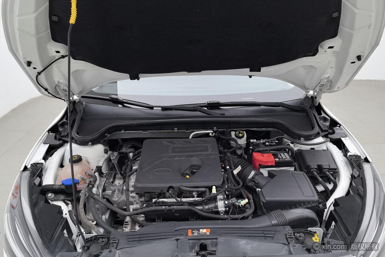 Ford Focus 2021 EcoBoost 180 AT