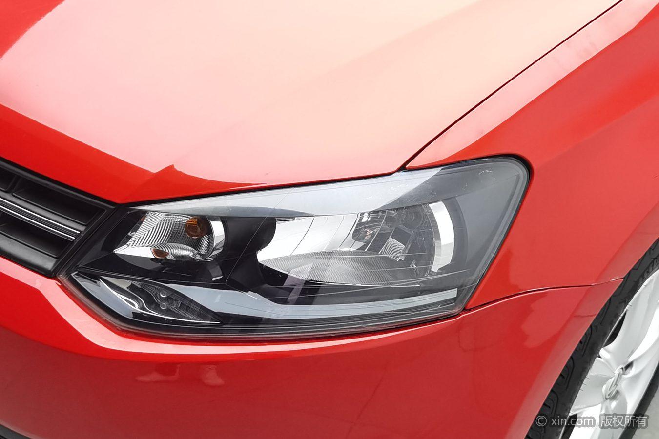 Volkswagen Polo 2011 1.4L AT