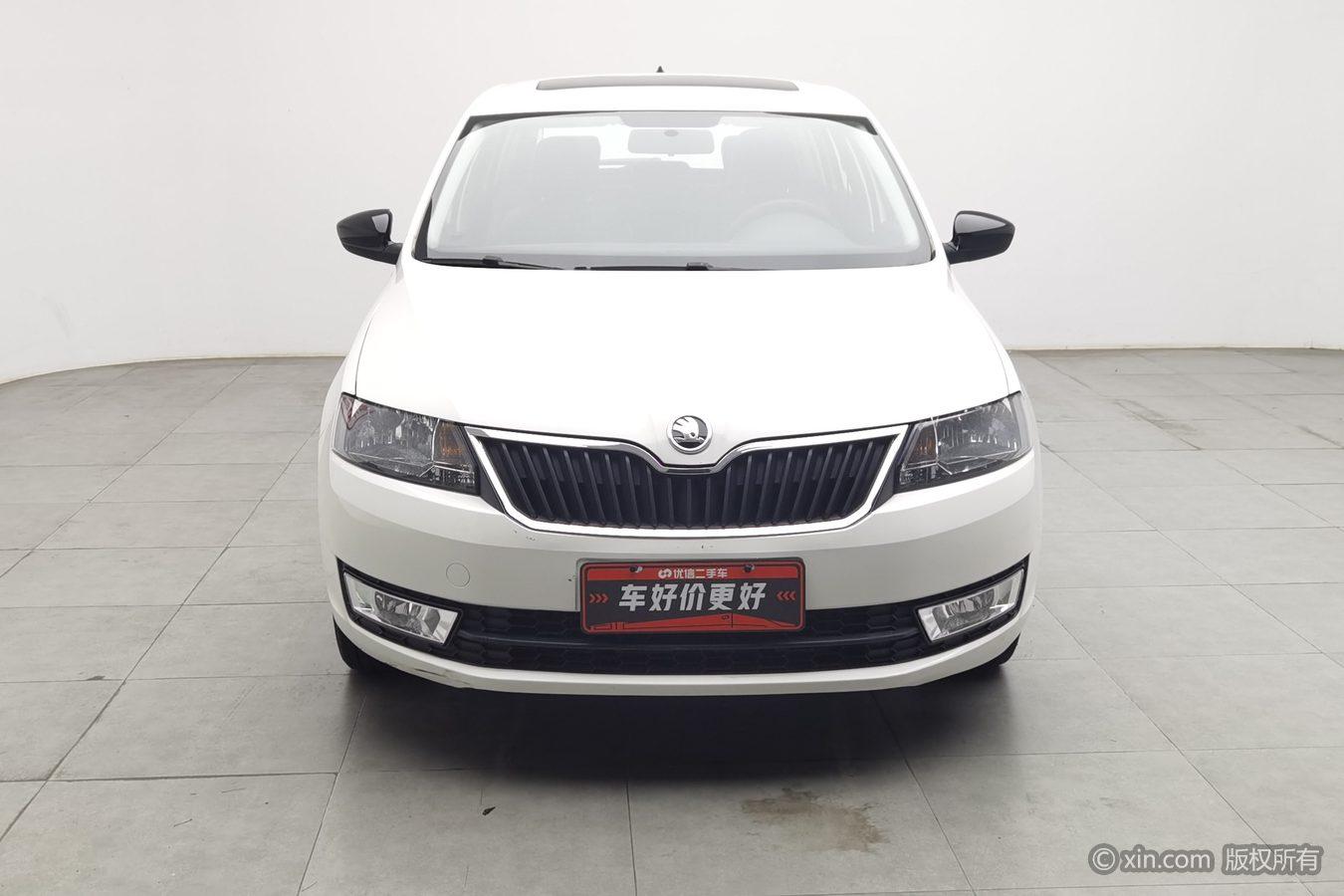 Skoda Rapid Spaceback 2016 1.6L AT
