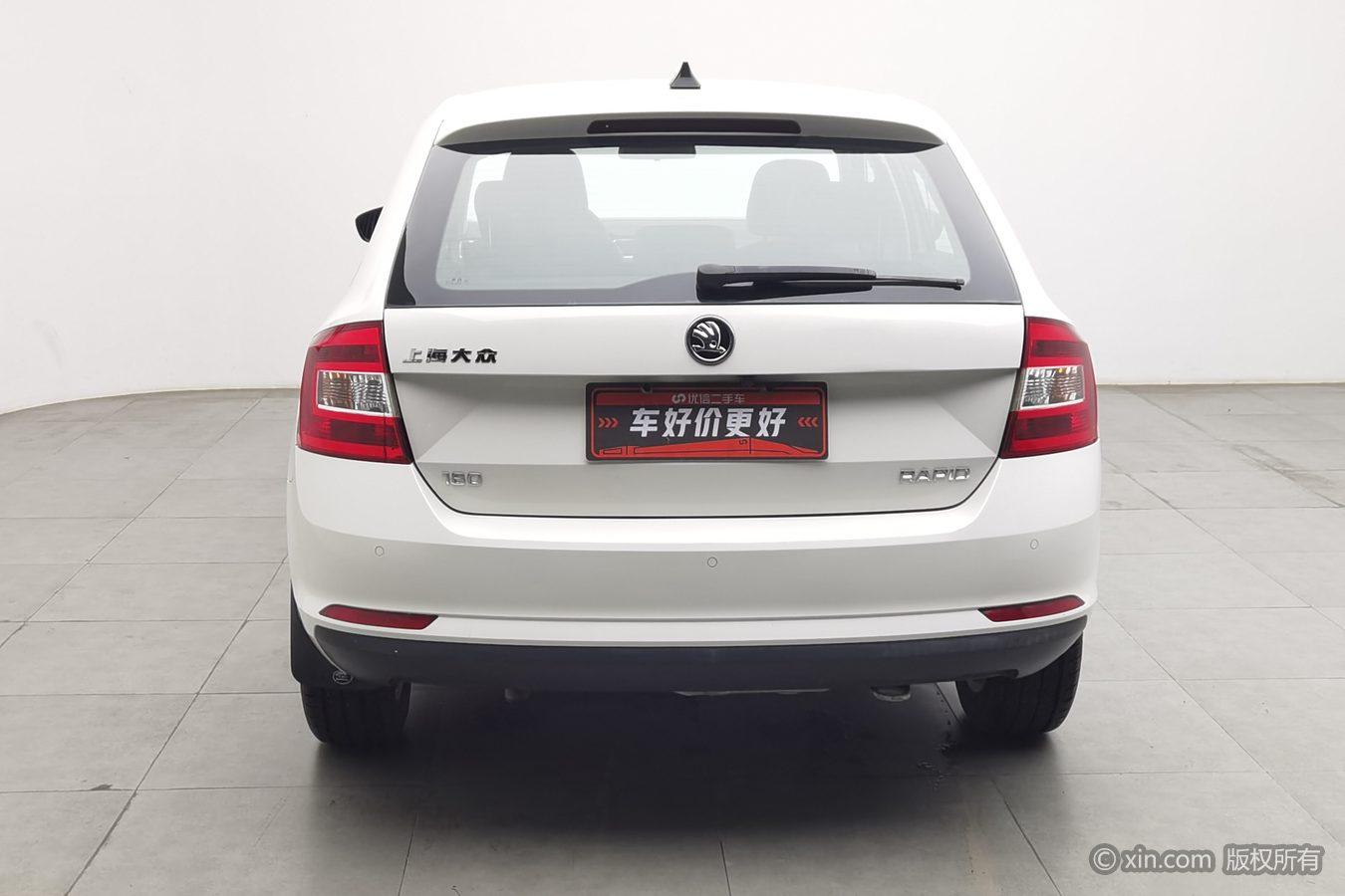 Skoda Rapid Spaceback 2016 1.6L AT