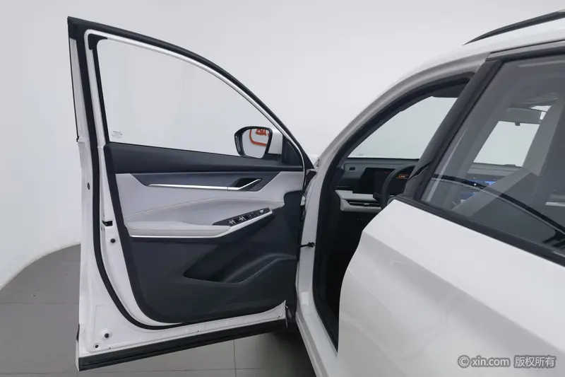 Changan CS75 PLUS — фото 16