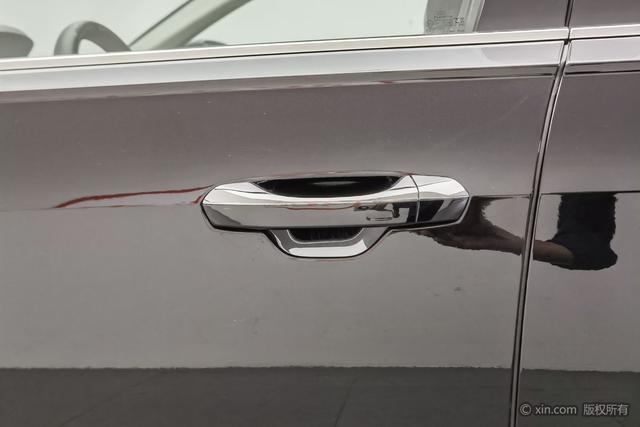 Audi A8 2022 A 8 L 50 TFSI quattro Comfort — фото 9