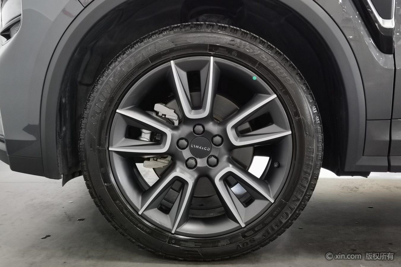 Lynk & Co 01 2024 2.0TD Pro