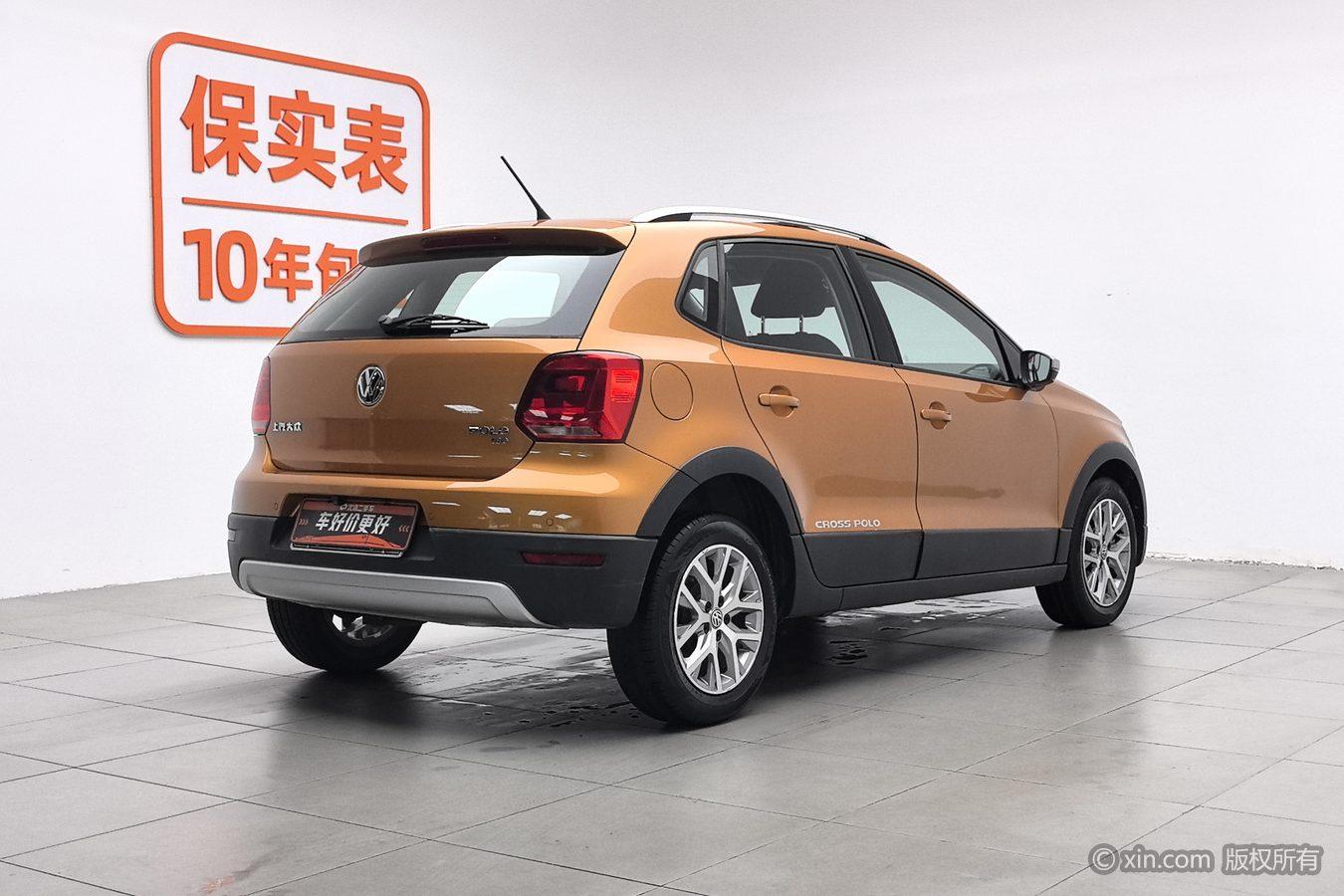 Volkswagen Polo 2018 1.5L Cross Polo AT