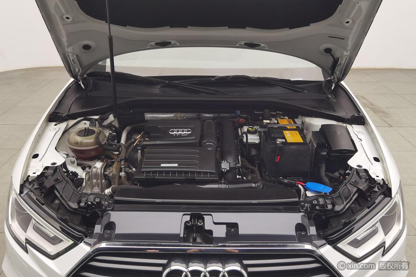 Audi A3 2018 30 Sportback 35 TFSI Fashion