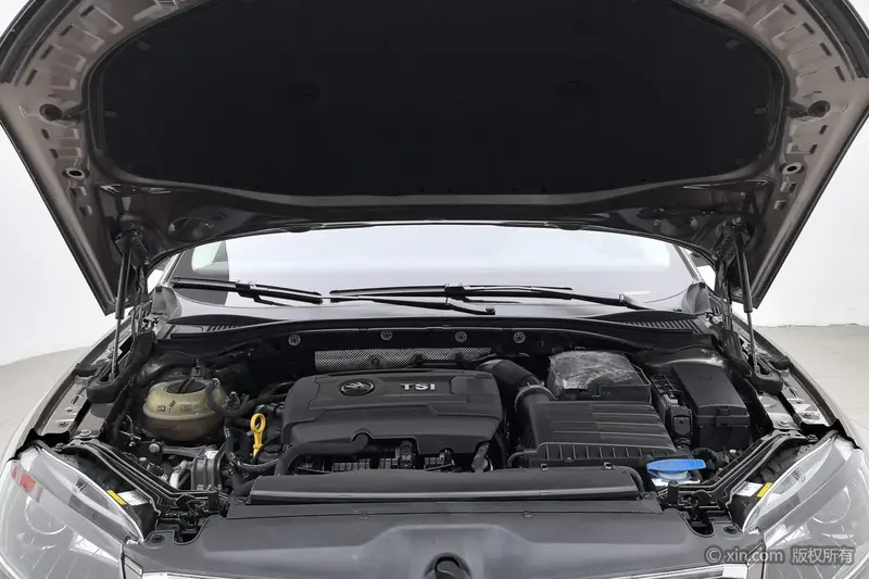 Skoda Superb — фото 6