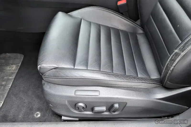 Skoda Superb — фото 13