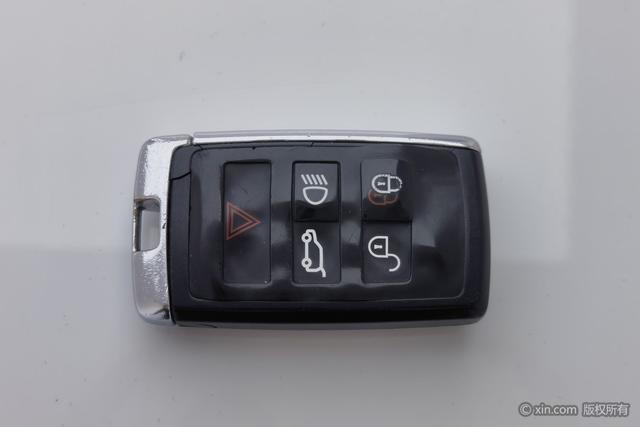 Land Rover Range Rover Evoque 2020 249 PS R-DYNAMIC SE — фото 6