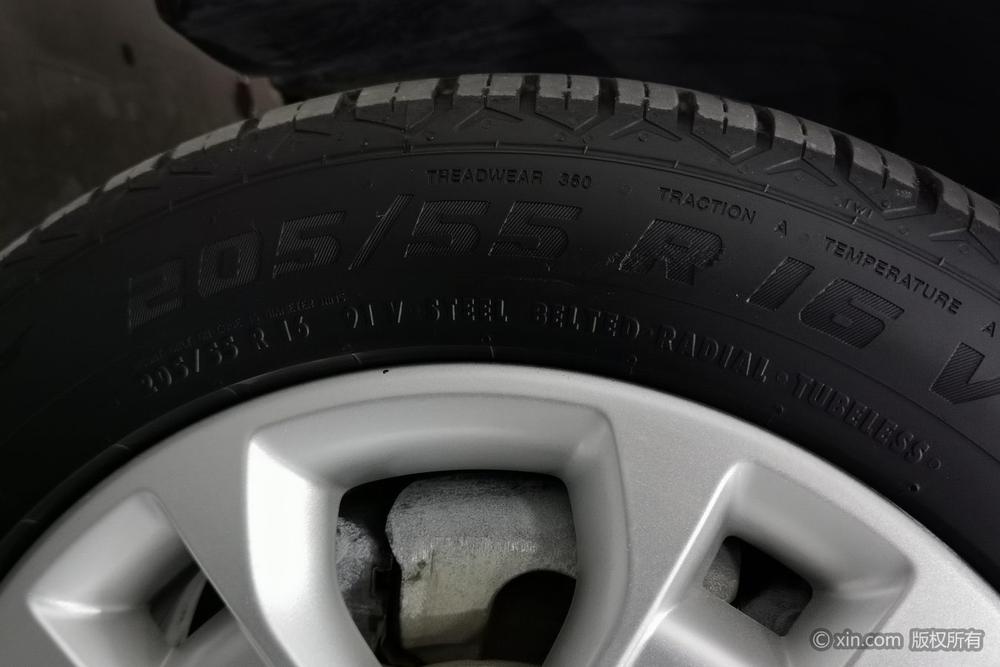 Changan CS15 EV, фото 12