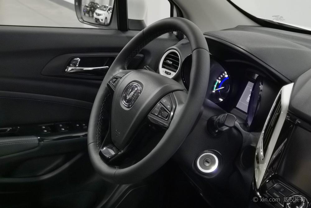 Changan CS15 EV, фото 17