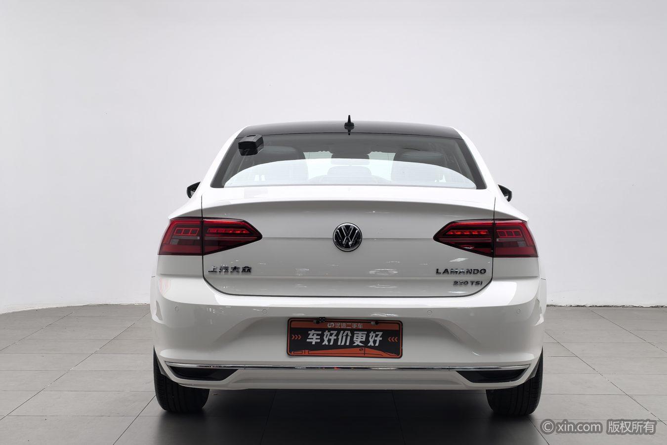 Volkswagen Lamando 2019 230TSI DSG VI