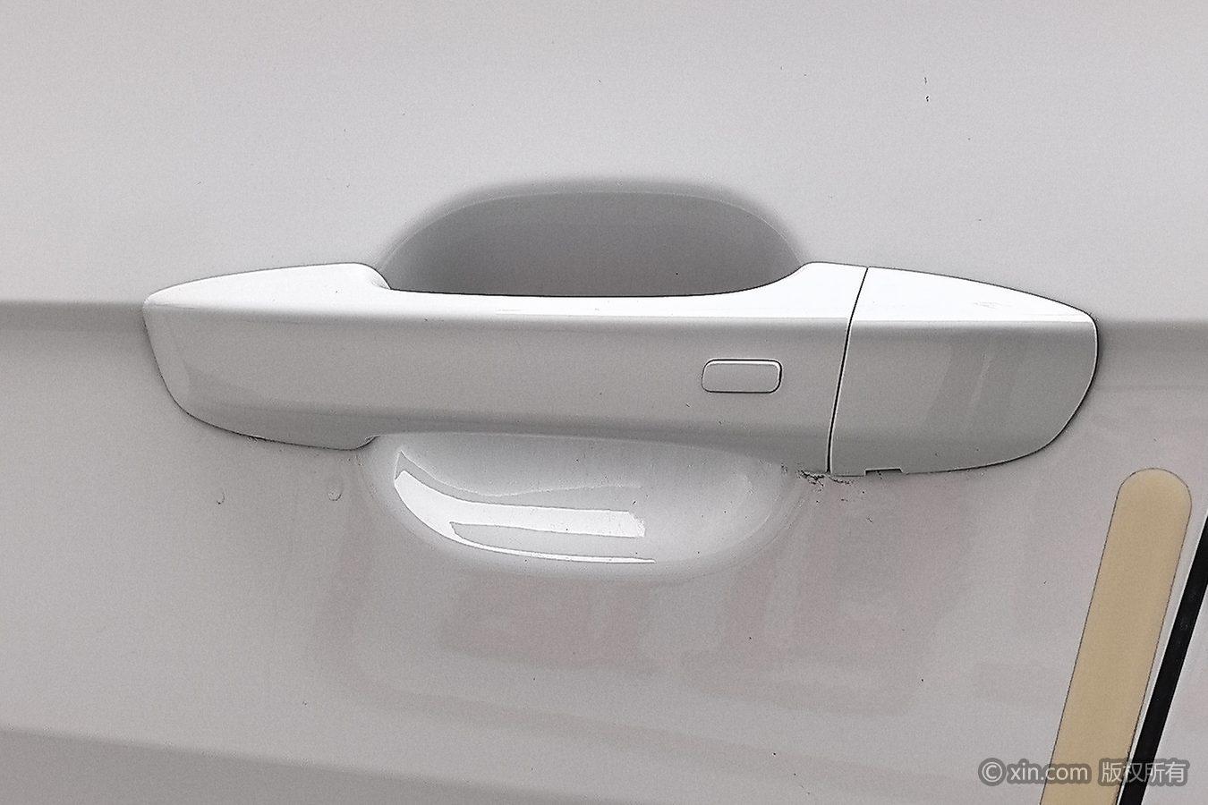 Volkswagen Tharu 2025 300TSI