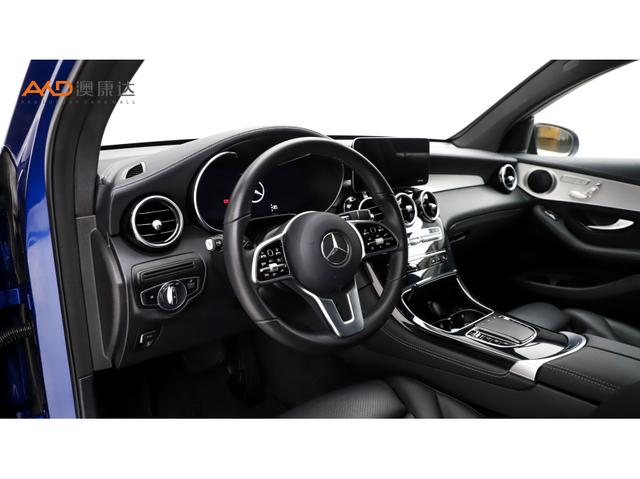 Mercedes-Benz GLC 2020 GLC 260 4 MATIC SUV — фото 7