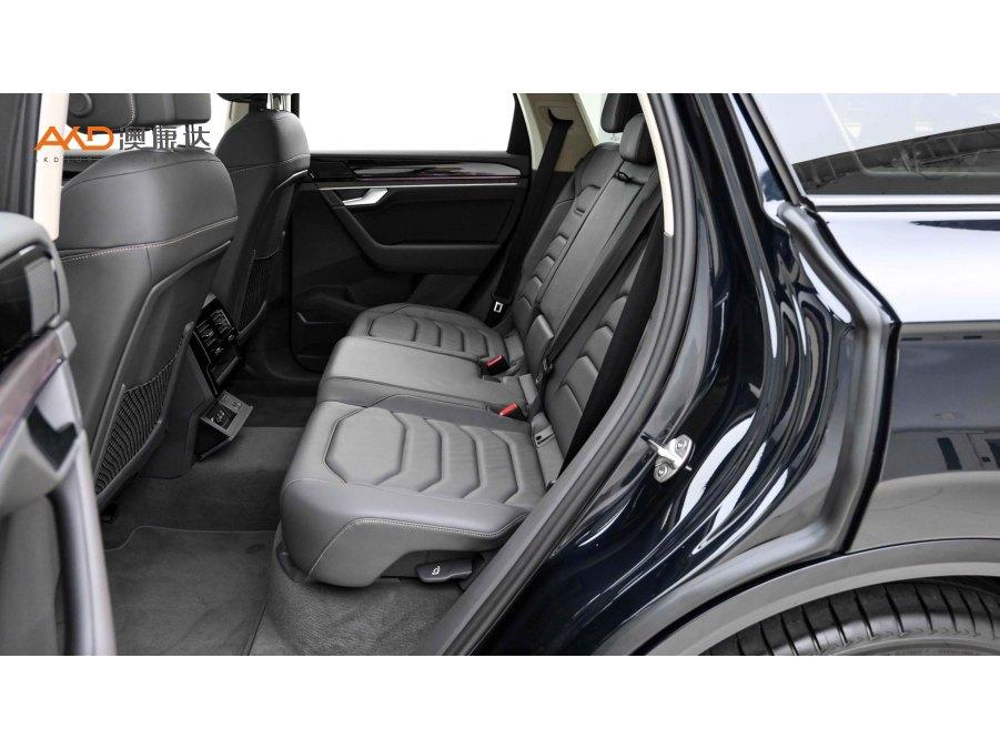 Volkswagen Touareg 2022 3.0TSI Sport
