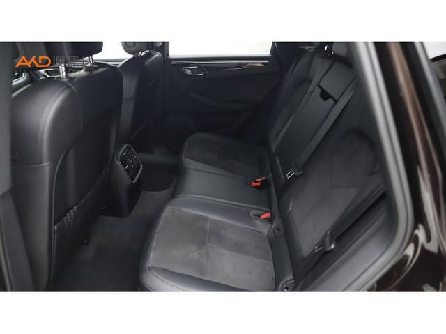 Porsche Macan 2016 Macan S 3.0 T — фото 9