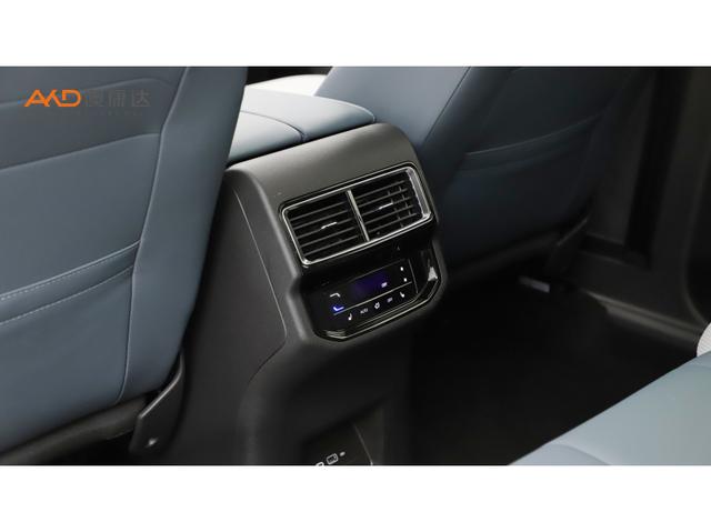 Volkswagen Teramont 2023 X 380 TSI 4 WD — фото 5