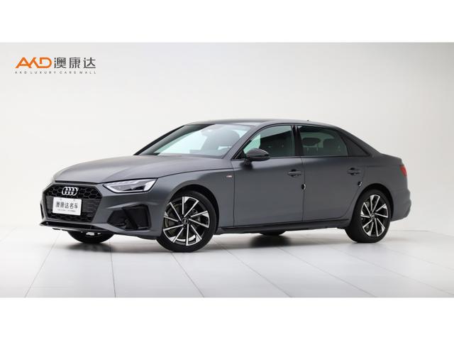 Audi A4 2023 года выпуска