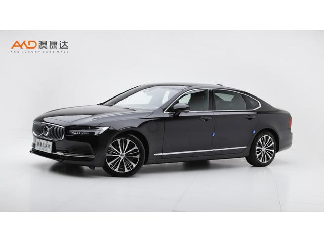 Volvo S90 2024 года выпуска