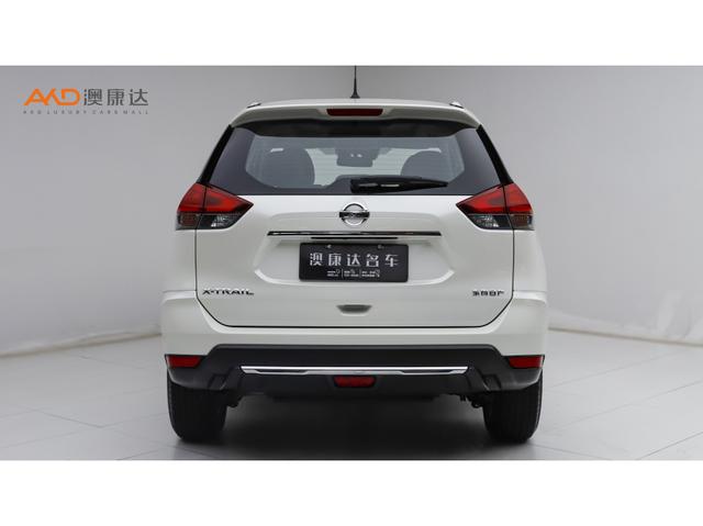 Nissan X-Trail 2023 2.0 L 2 WD — фото 3