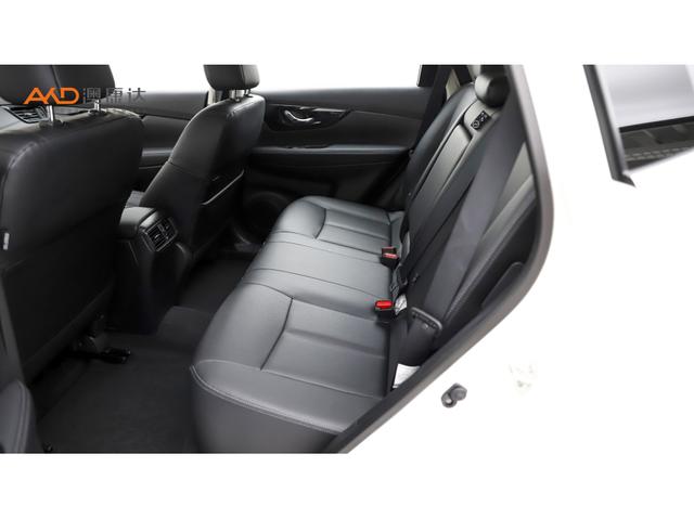Nissan X-Trail 2023 2.0 L 2 WD — фото 10