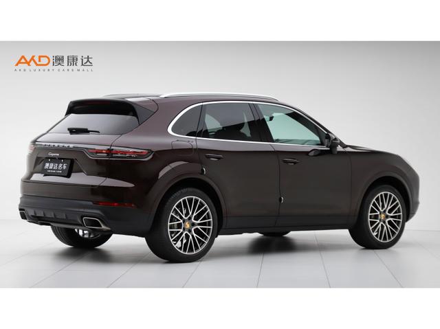Porsche Cayenne 2018 Cayenne 3.0 T — фото 4