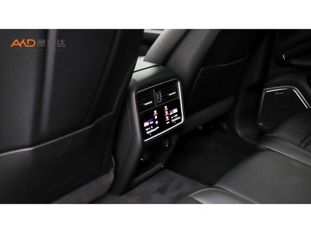Porsche Cayenne 2018 Cayenne 3.0 T — фото 5