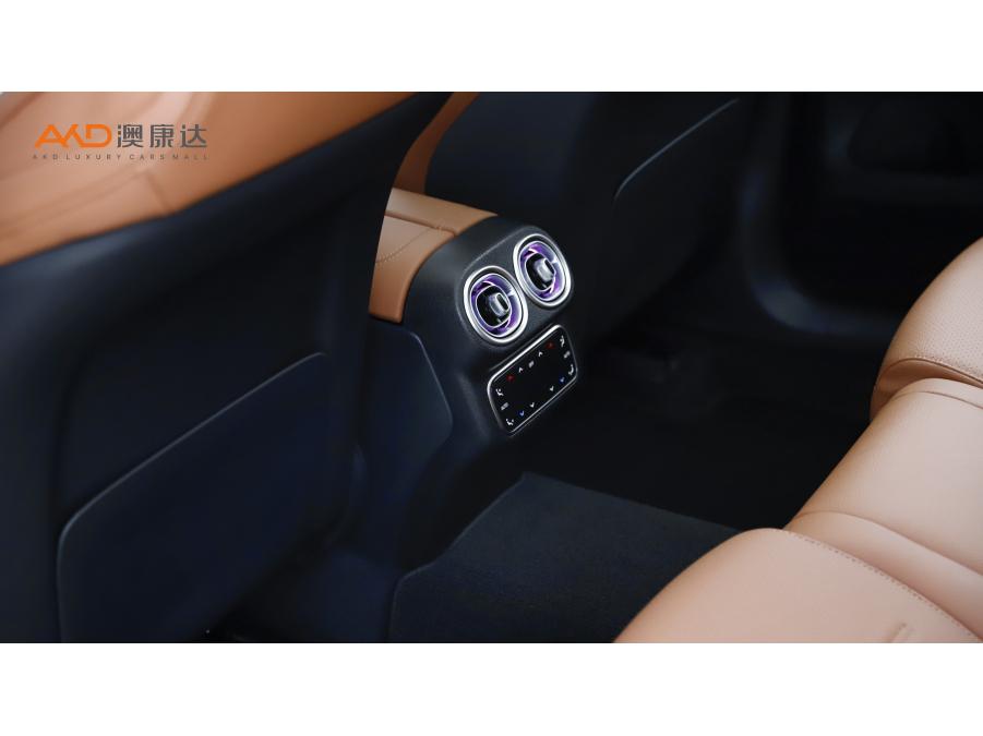 Mercedes-Benz GLC PHEV 2025 GLC 350 e L 4MATIC