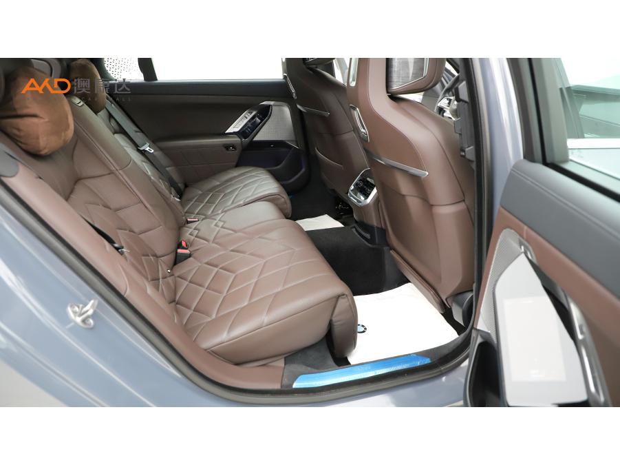 BMW 7 Series 7 2023 740Li Premium Luxury