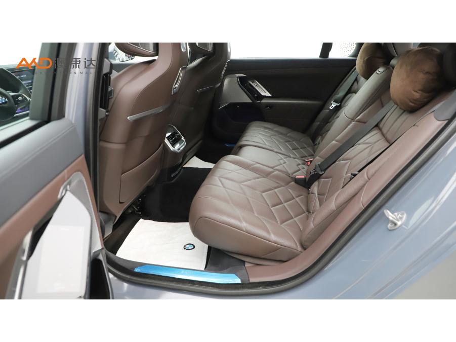 BMW 7 Series 7 2023 740Li Premium Luxury