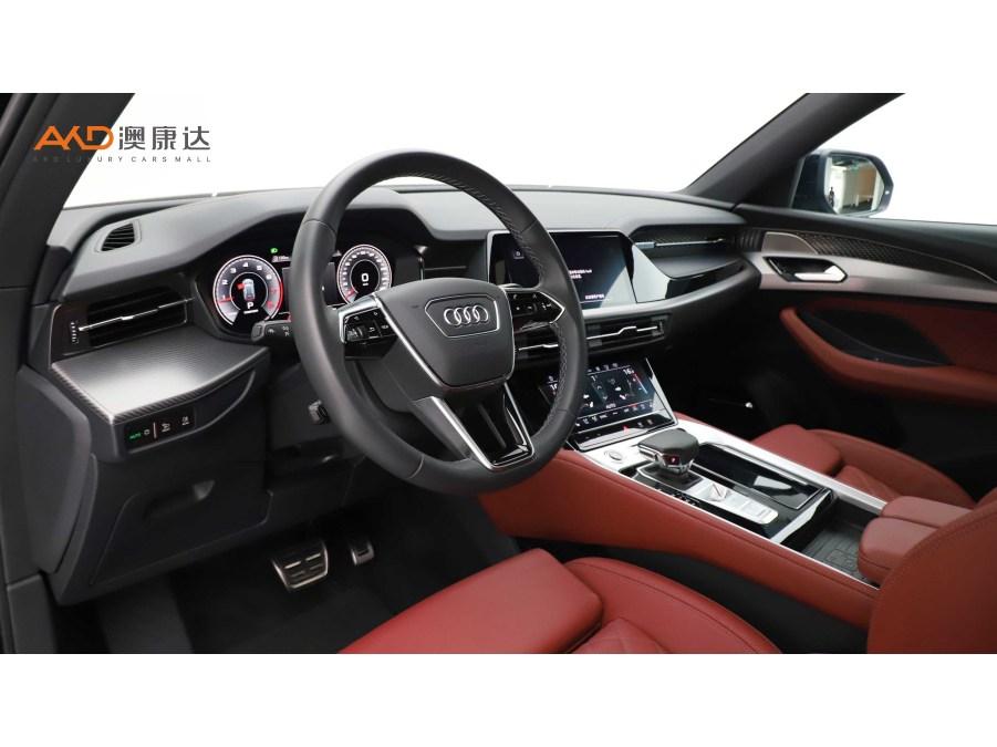 Audi Q6 2024 45TFSI quattro 7 мест