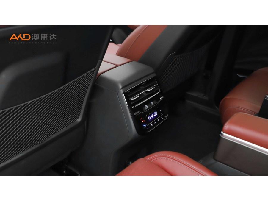 Audi Q6 2024 45TFSI quattro 7 мест