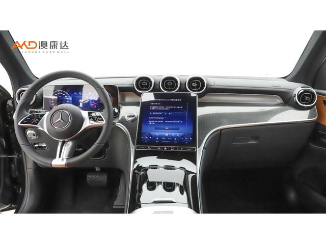 Mercedes-Benz GLC 2025 GLC 260 L 4 MATIC 5 — фото 6