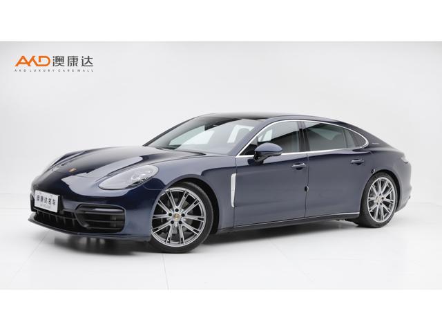 Porsche Panamera 2023 года выпуска