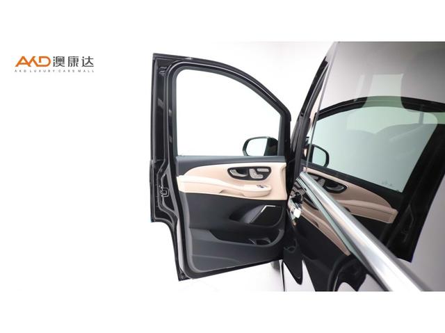 Mercedes-Benz V-Class 2020 V 260 — фото 10