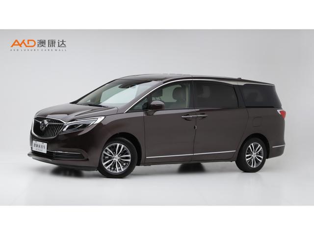 Buick GL8 2018 года выпуска
